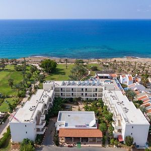 Helios Bay Hotel And Suites